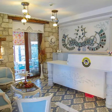 Leylak אלאקאטי