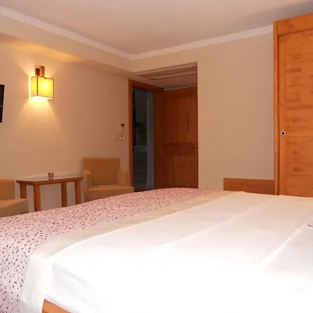 호텔 레이락 부티크 앤 브라서리